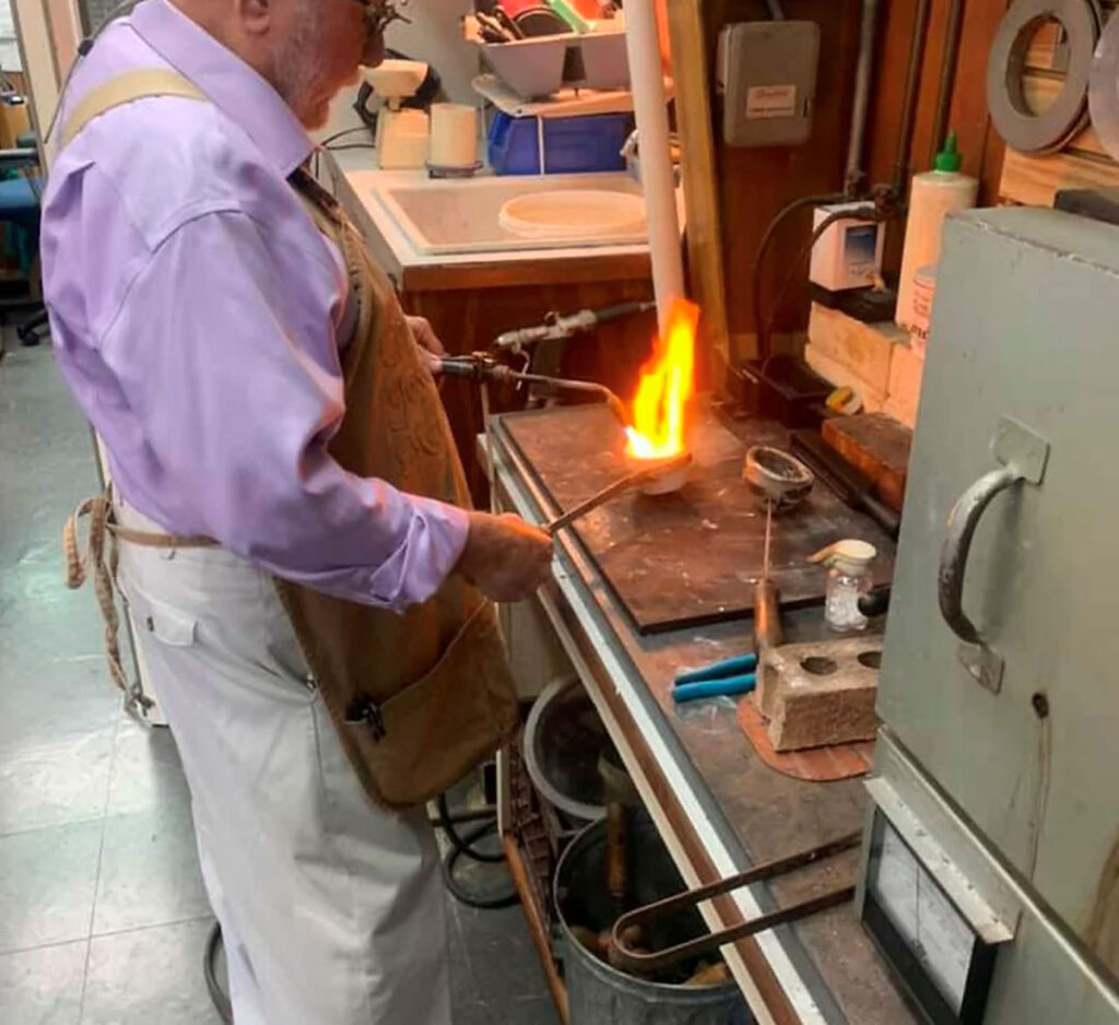 The Best Diamond & Jewelry Stores in Houston YDG